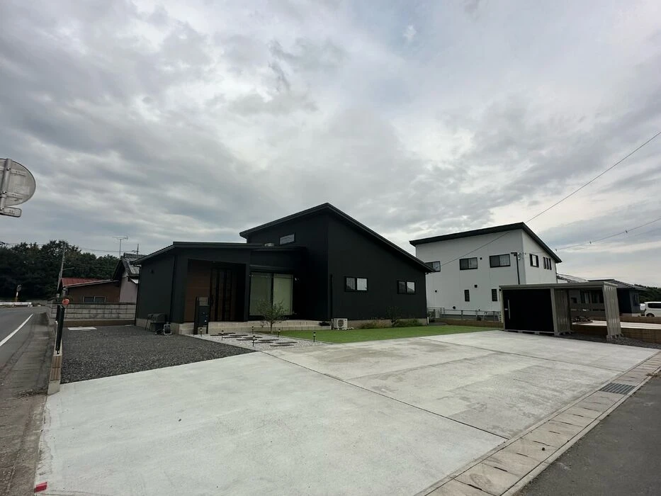 画像1850：前橋市/A様邸/外構工事・人工芝・砂利防草シート・物置設置・ブロック花壇